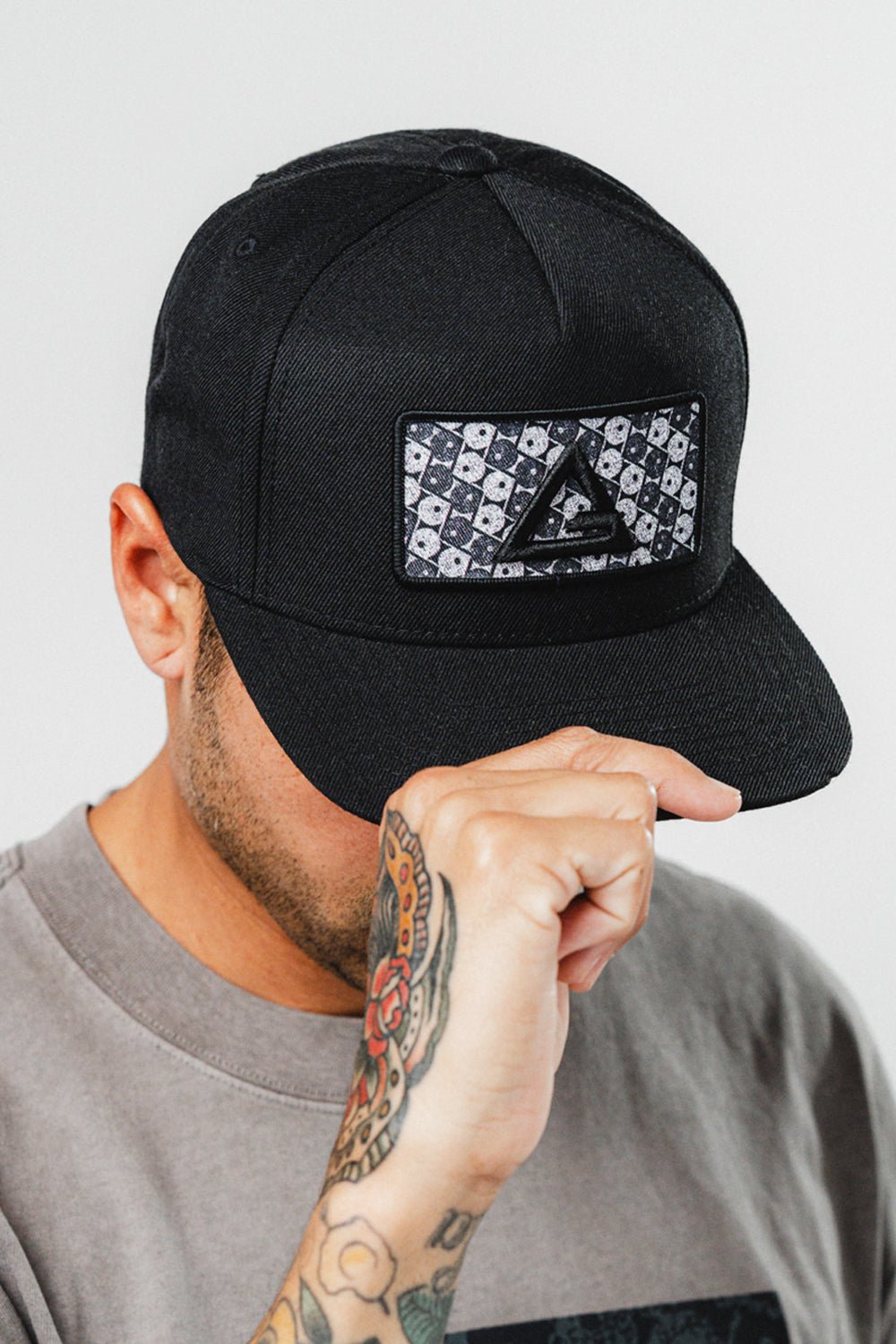 Barra da Tijuca Snapback Cap - Black