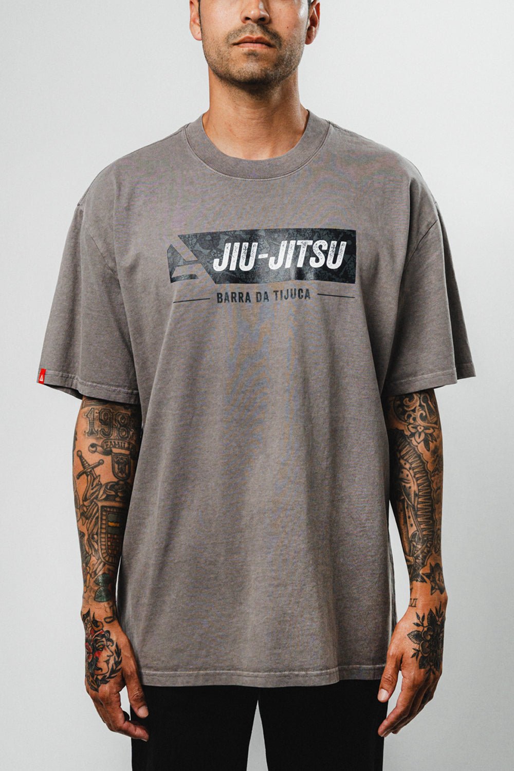 Barra da Tijuca Mens Tee - Grey