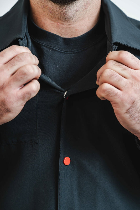 Equipe Button Down Windbreaker - Black