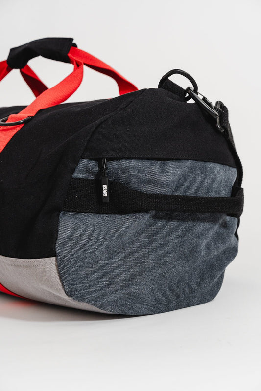 Colorblock Duffel - Black