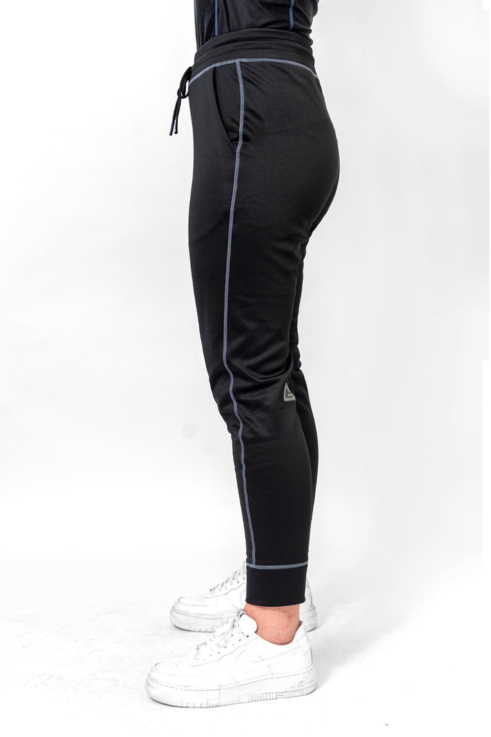 Incognito Womens Track Jogger - Black